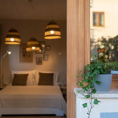 Alloro By Seeadria Agency * Novigrad (Istria)
