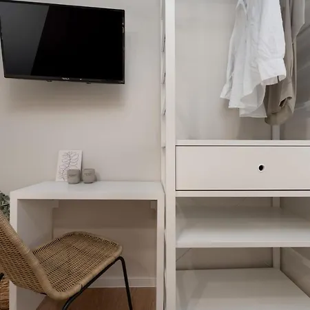 Alloro By Seeadria Agency