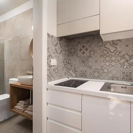 Alloro By Seeadria Agency 4*