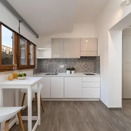 Guest house Alloro By Seeadria Agency *