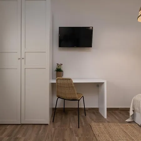 Alloro By Seeadria Agency Casa de hóspedes