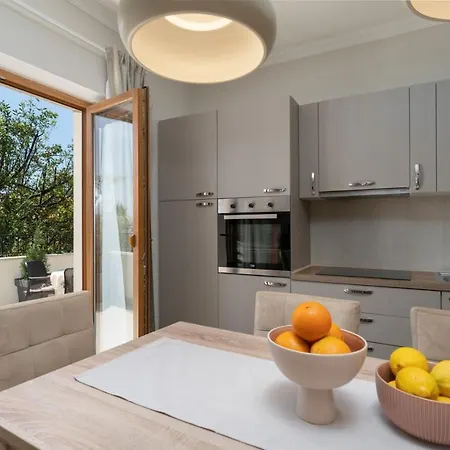 Casa de hóspedes Alloro By Seeadria Agency 4*