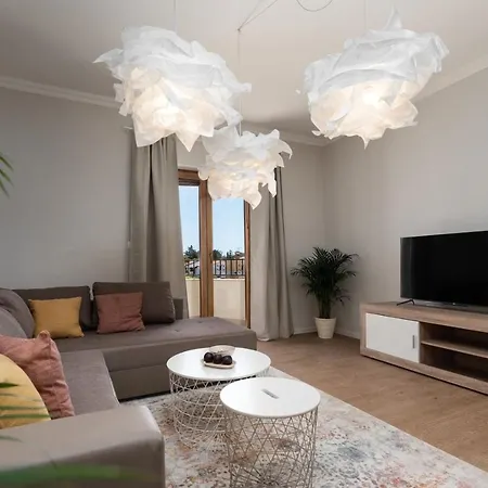 Alloro By Seeadria Agency