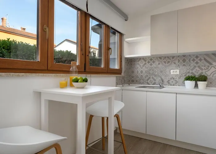Alloro By Seeadria Agency 4*
